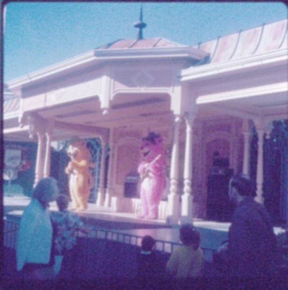 Disney 1976 13.jpg